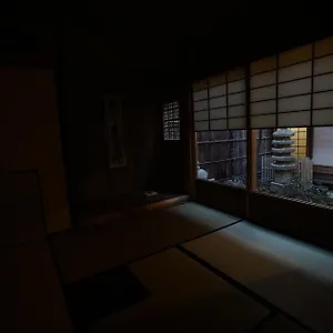 Tori Ryokan