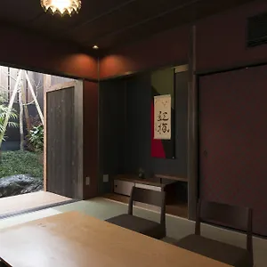 Kamishichiken Oku Kyōto